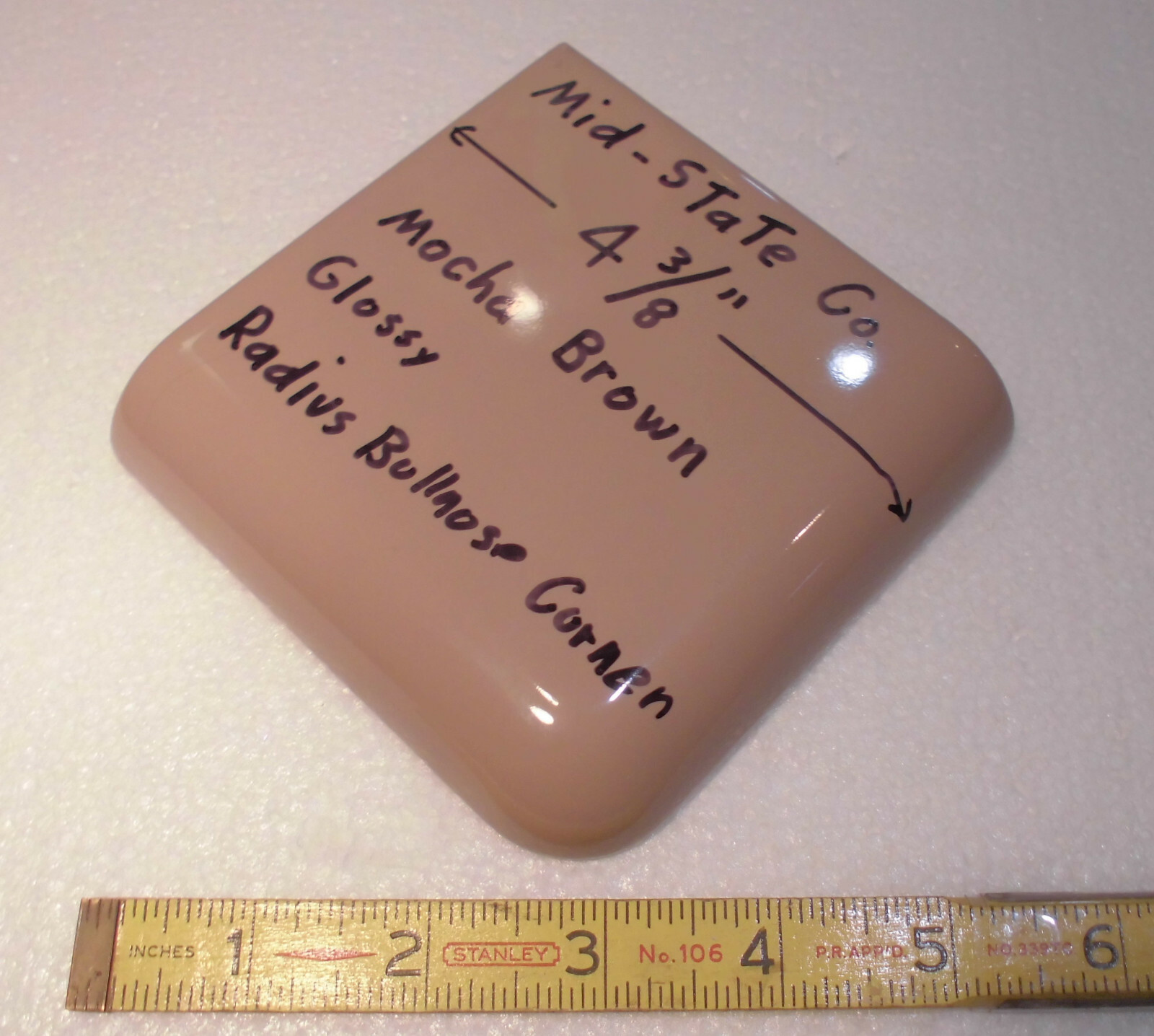 1 pc. Corner Bullnose; Mocha Brown; Glossy Ceramic Tile by Mid-State 4-3/8″ Mudd