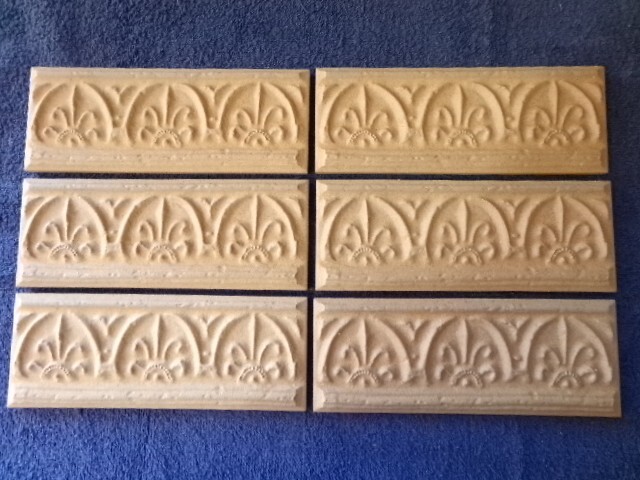 1 Case Gaya Wall Tile Stoneware 3″ X 7 7/8″ Fleur De Lis Trim Accent Spain