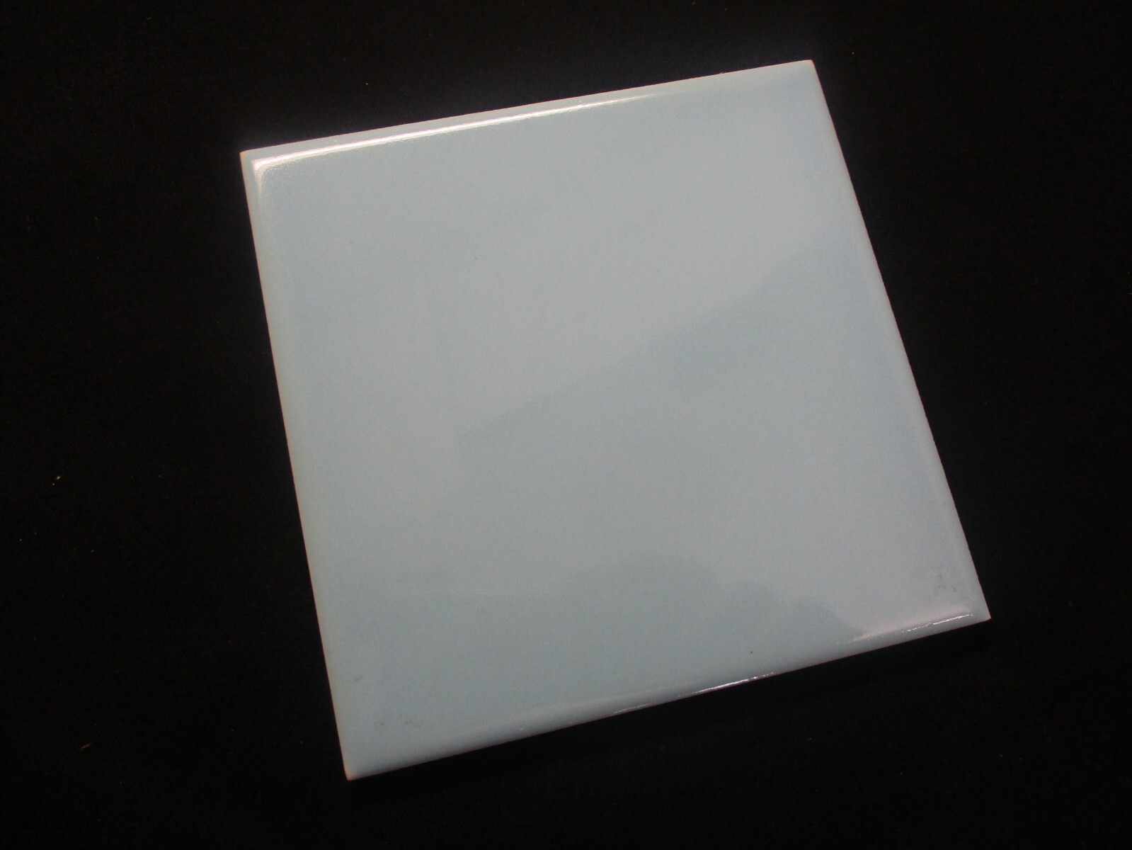 1 Wall Tile Atco USA 4-3/8″ Gloss Light Powder Blue Ceramic 1950s Retro Vintage