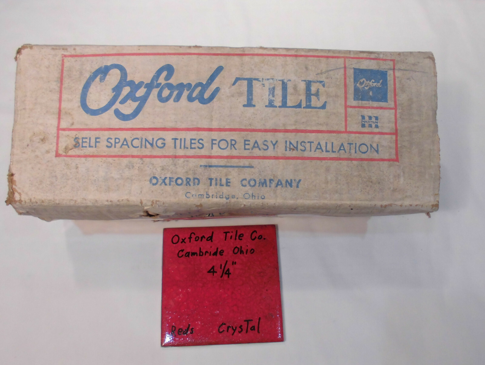 1 pc. *Red Vanes* Glossy Ceramic Tile 4-1/4″ by Oxford Co., Cambridge Ohio, NOS