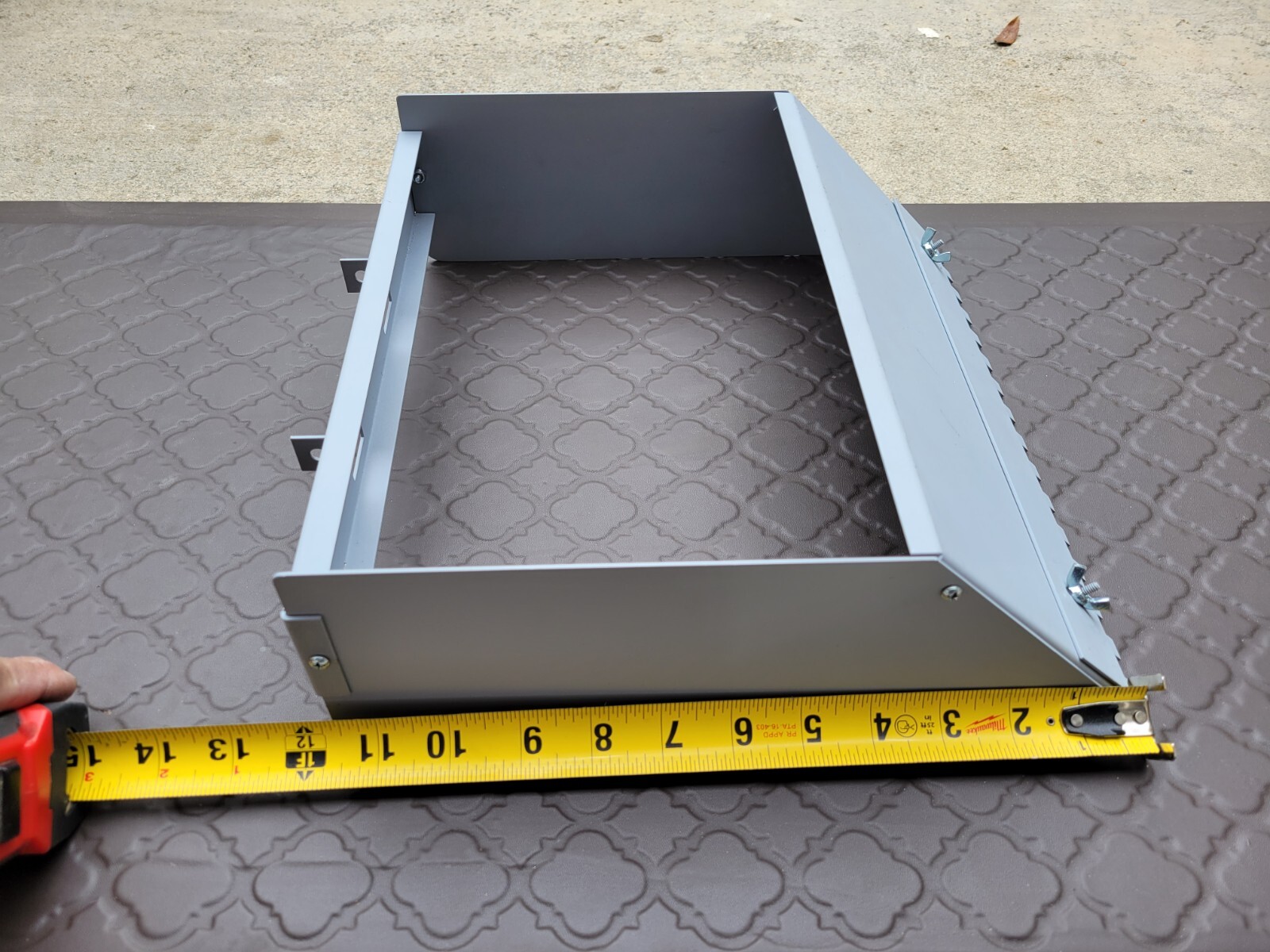 trowel tile box 9″
