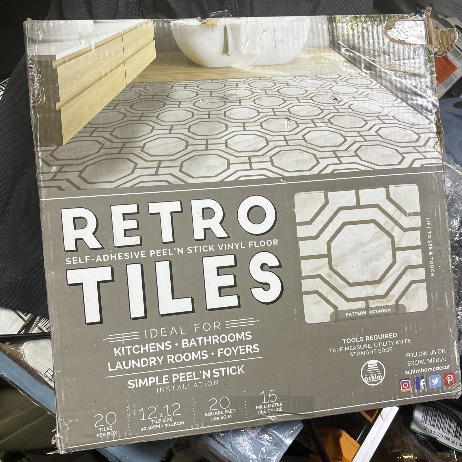 Retro 12×12 Self Adhesive Vinyl Floor Tile – Octagon – 20 Tiles/20 sq. ft.
