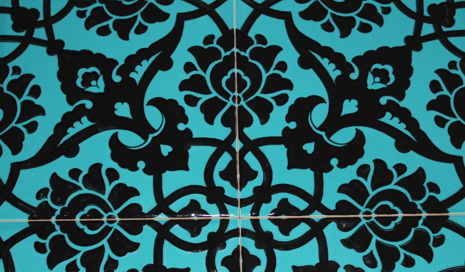 Black & Turquoise 16″x16″ Turkish Ottoman Iznik Floral Pattern Ceramic Tile Set