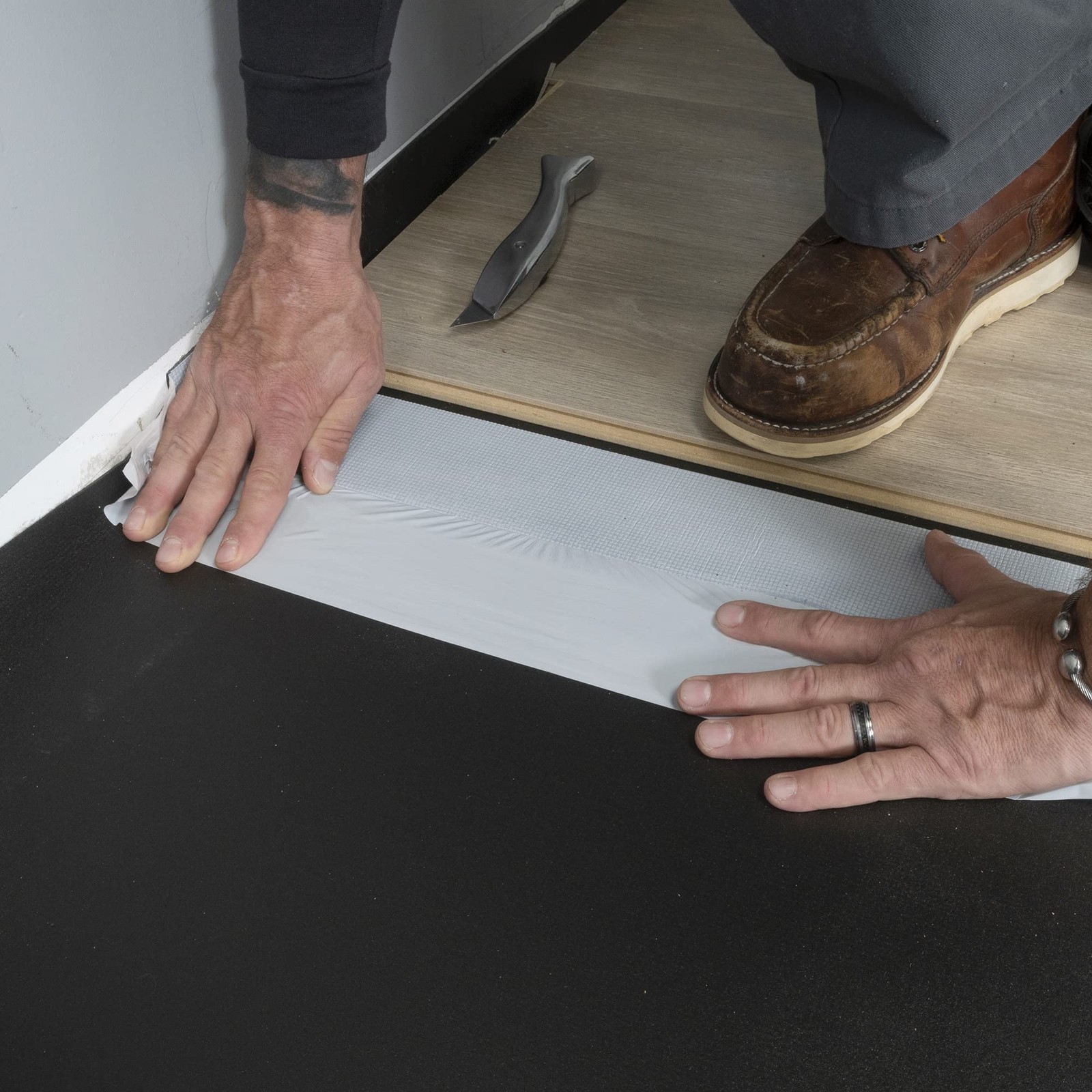 Black Jack Underlayment – 600 sq. ft. Roll – 43″ x 167.5′ x 2.5 mm