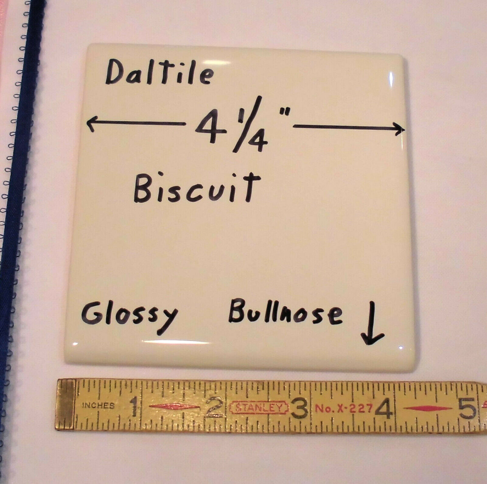 1 pc. *Biscuit* 4-1/4″ Ceramic Bullnose Tile by Daltile Co.: Glossy NEW Stock