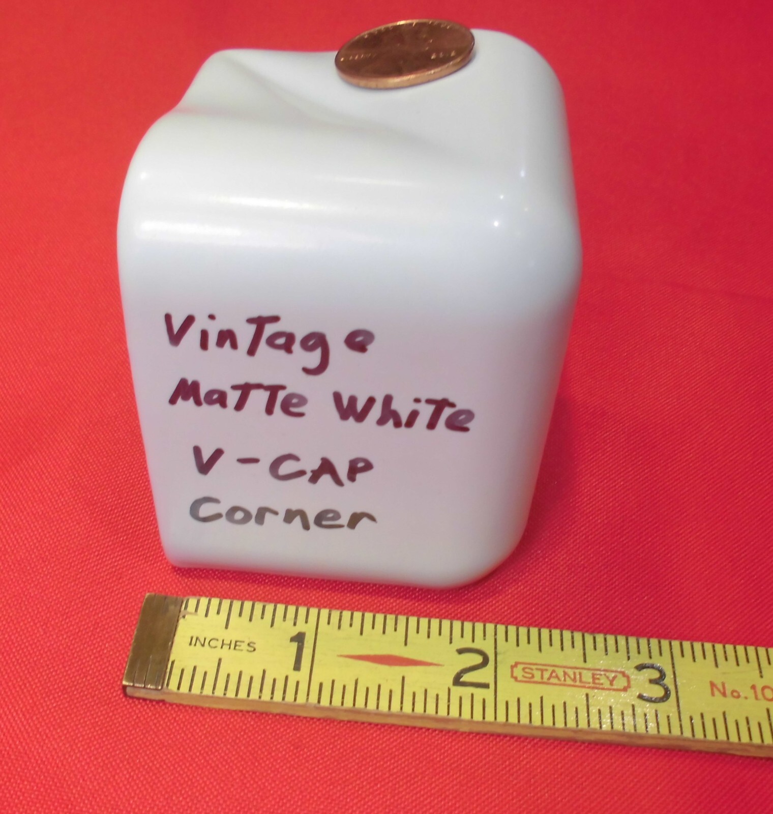 1 pc. *Vintage Matte White* V-Cap Corner Ceramic Trim Tile: Counter Top Edging