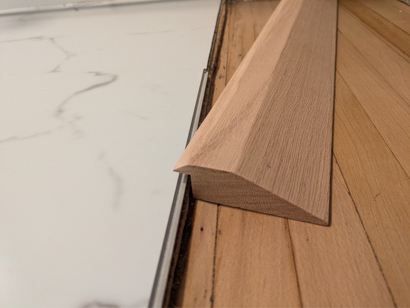 3/4″ Offset Solid Oak Floor Transition | 3/4″ Floor Height Difference | 48″ Long