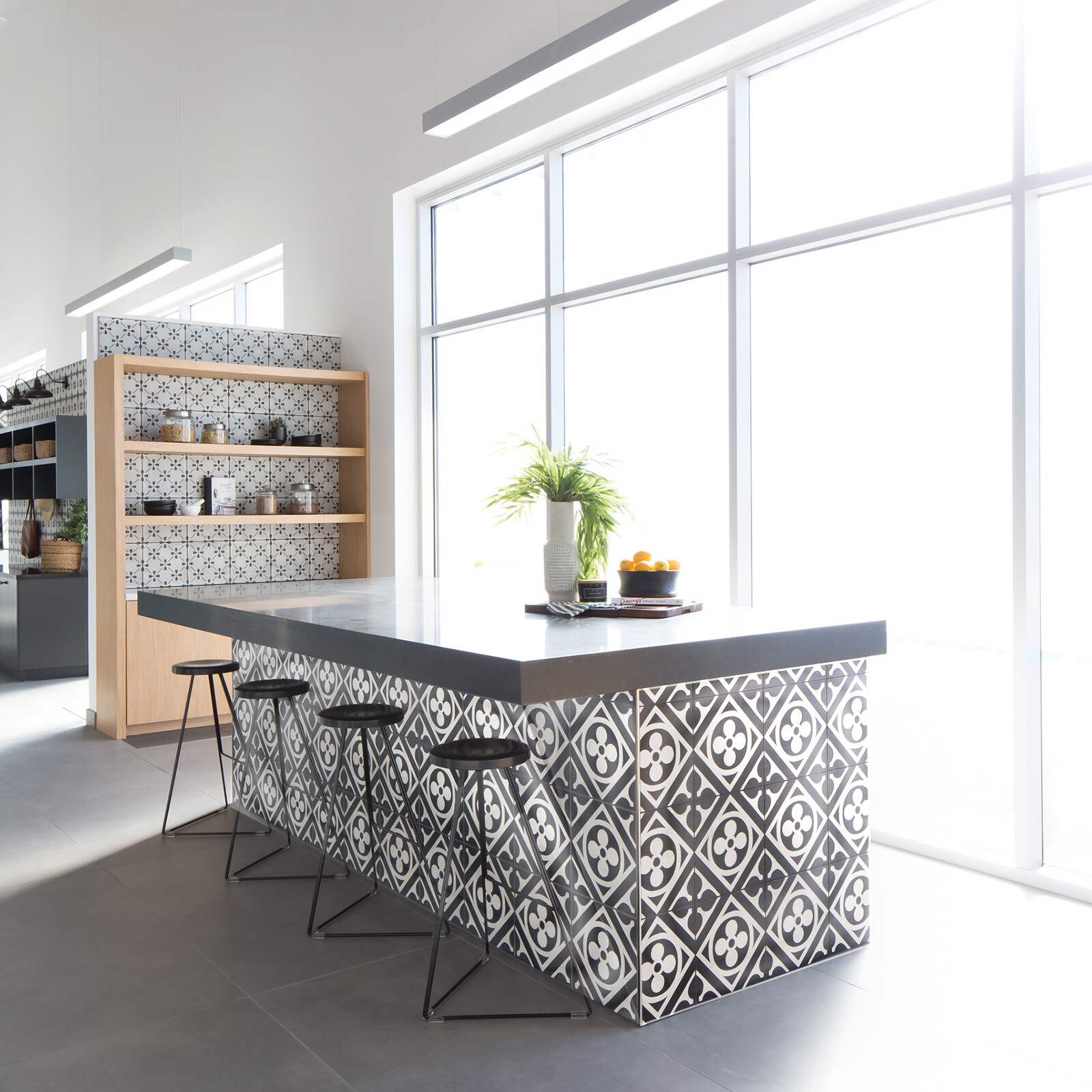 8” x 8” Black and White Moroccan Modern Glass Mosaic Tile Kitchen Backsplash