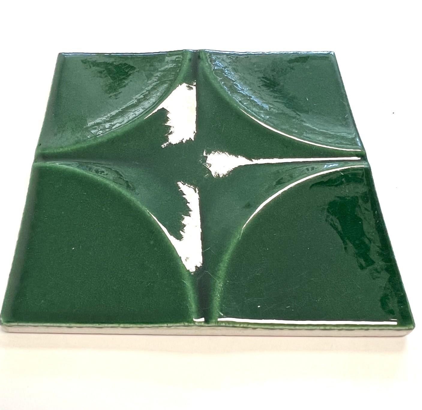 4×4 Wedgwood Virginia Crackle Olive Green Star Shaped Ceramic Wall Tile (1 SF)