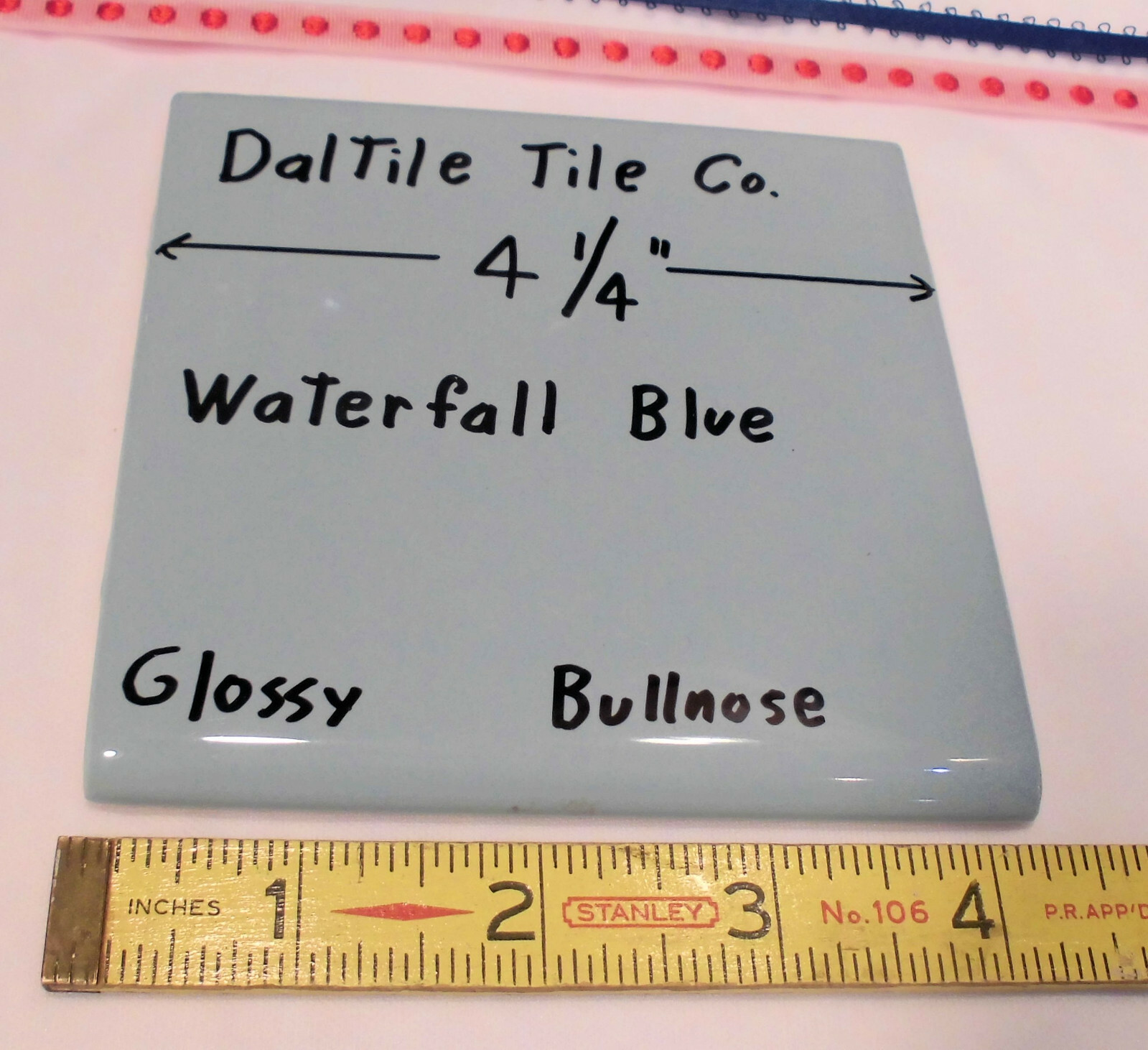 1 pc. Waterfall Blue: Glossy Ceramic Tile by Daltile, 4-1/4″ Bullnose Edge NEW