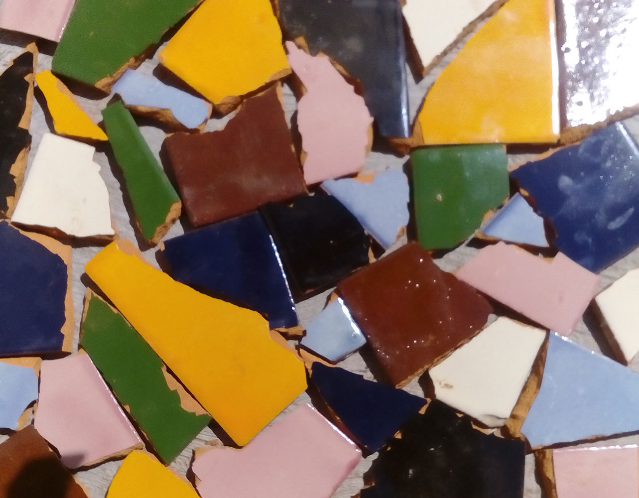 SOLID BROKEN TILES PER POUNDS TO MAKE MOSAICS BACKSPLASH FLOOR USE #002