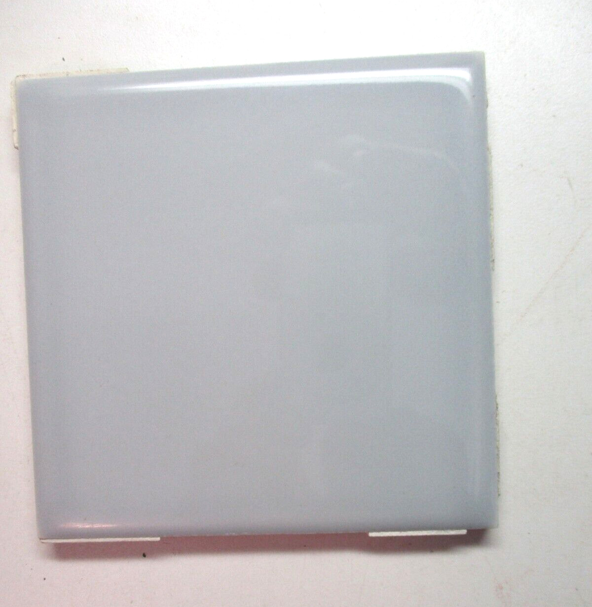 1 Wall Tile Stylon USA Used Gloss Mid Gray 4-1/4″ inch Square Vintage 1960-70s