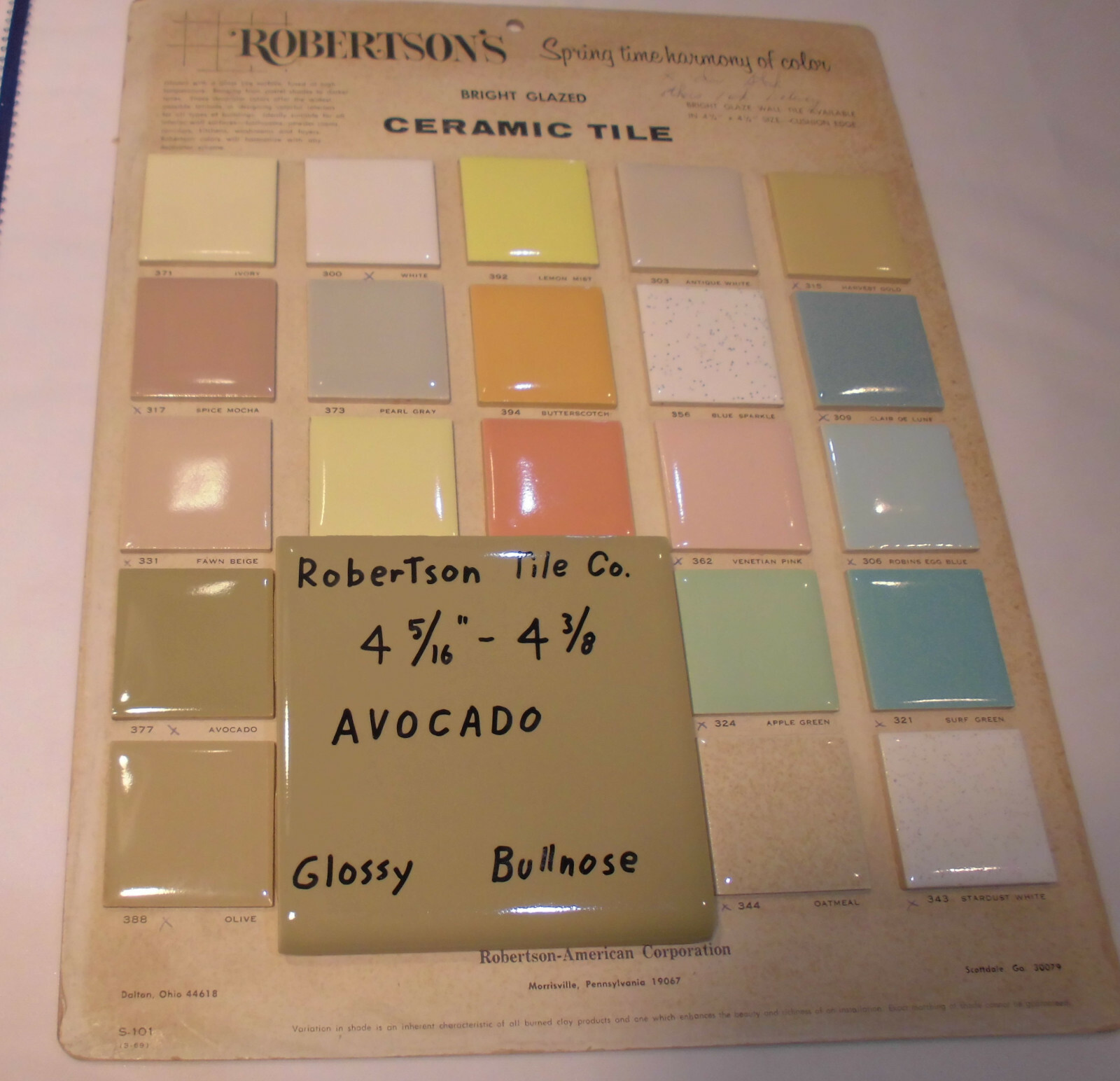 1 pc. *Avocado – Green* Vintage Glossy Ceramic Bullnose Tile 4-5/16” Robertson