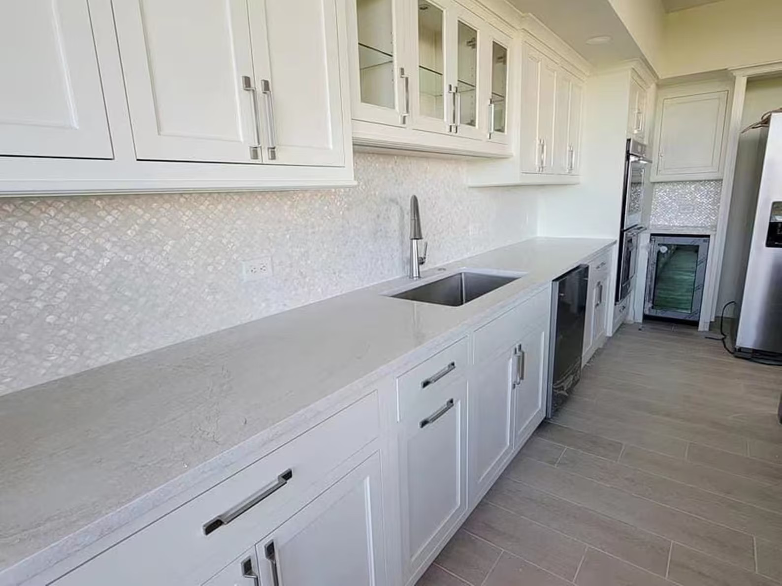 White Fish Scale Mother of Pearl Mosaic Tile For Bathroom Kitchen WShower Backsp