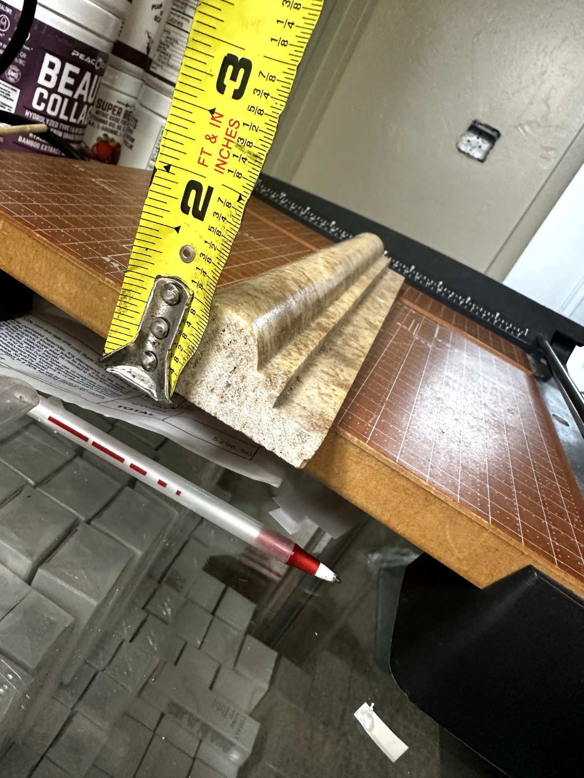 chair rail, pencil onyx natural stone molding 12″ long