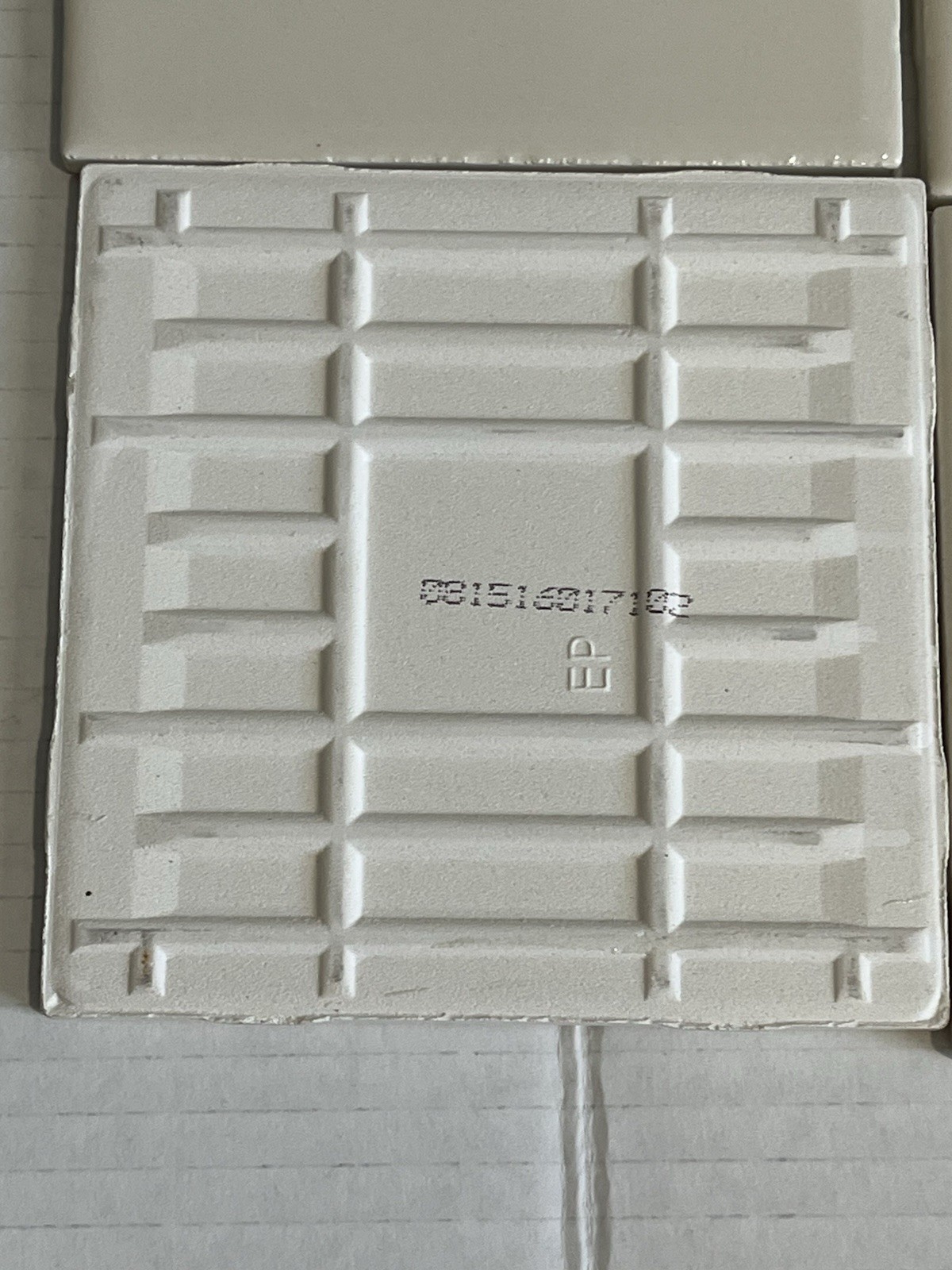 Dal Tile 8 pcs 1 Sq Ft Vintage D135 Almond 4-1/4″ Square Ceramic Wall Tile