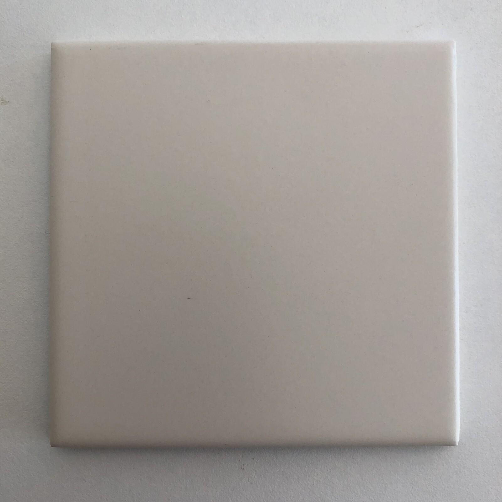 4 Florida Tile 555 Lumina Natural 4 3/8″ x 4 3/8″ Square Vintage Mid Century
