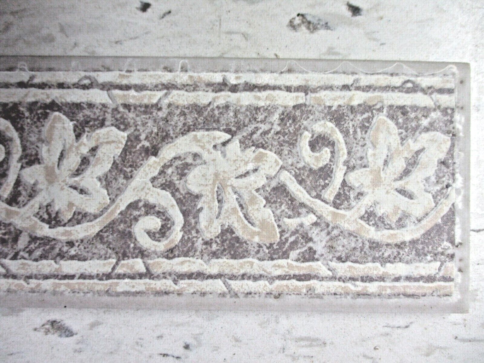1 Wall Tile Florida USA 8-1/4 X 3″ Decorative Floral Trim Accent Cut from Larger