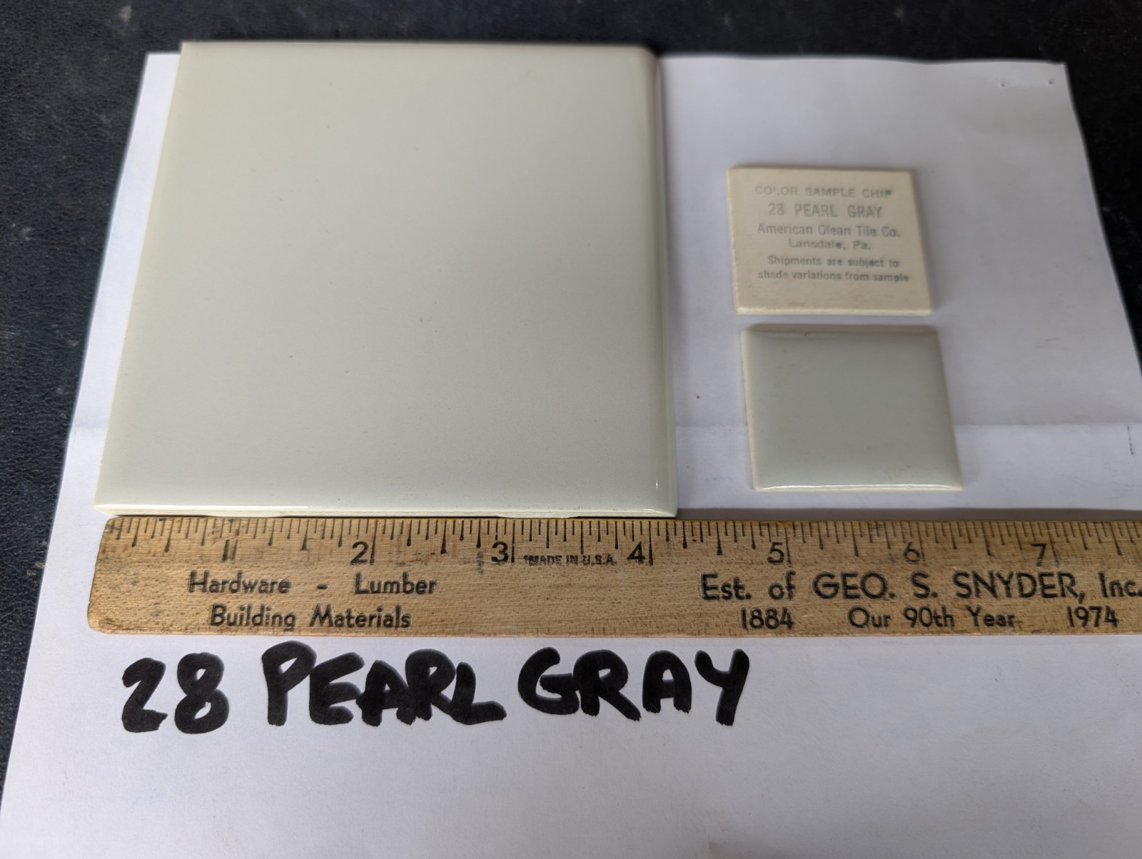 2 pcs American Olean Bullnose 4-1/4″ Square Pearl Gray #28 Glossy NEW S4449