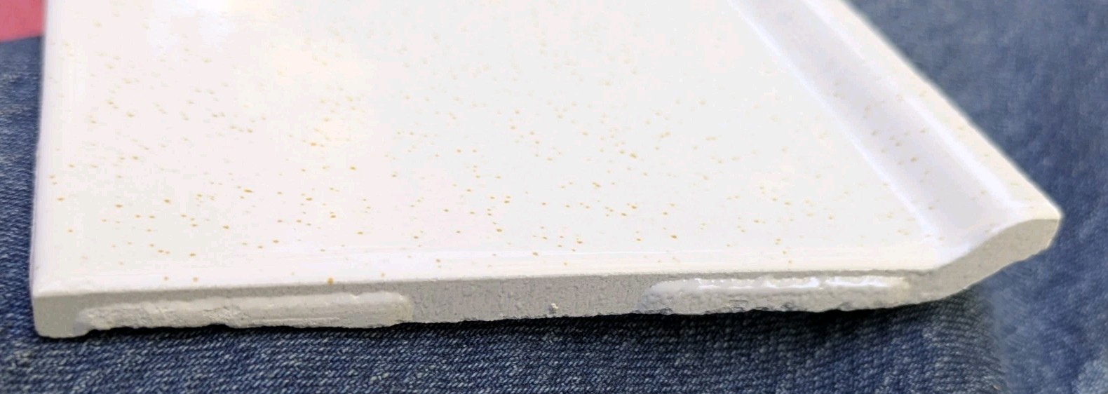 1 piece COVE Trim Gold Dust on White 4-1/4″ Glossy Speckled US Ceramic Tile New