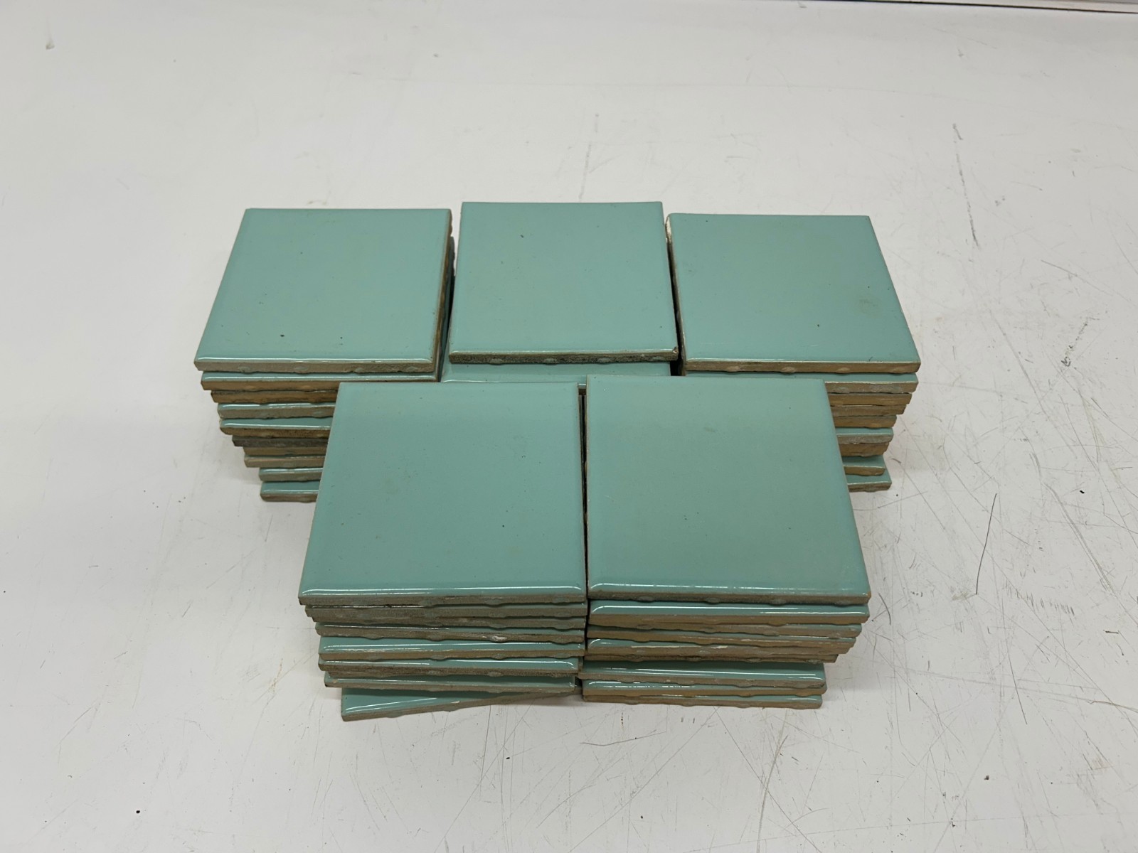 50 Vtg USQTCO Romany Ceramic Tile Blue Green MCM 4.25″ Tiles Kitchen Bath Used A