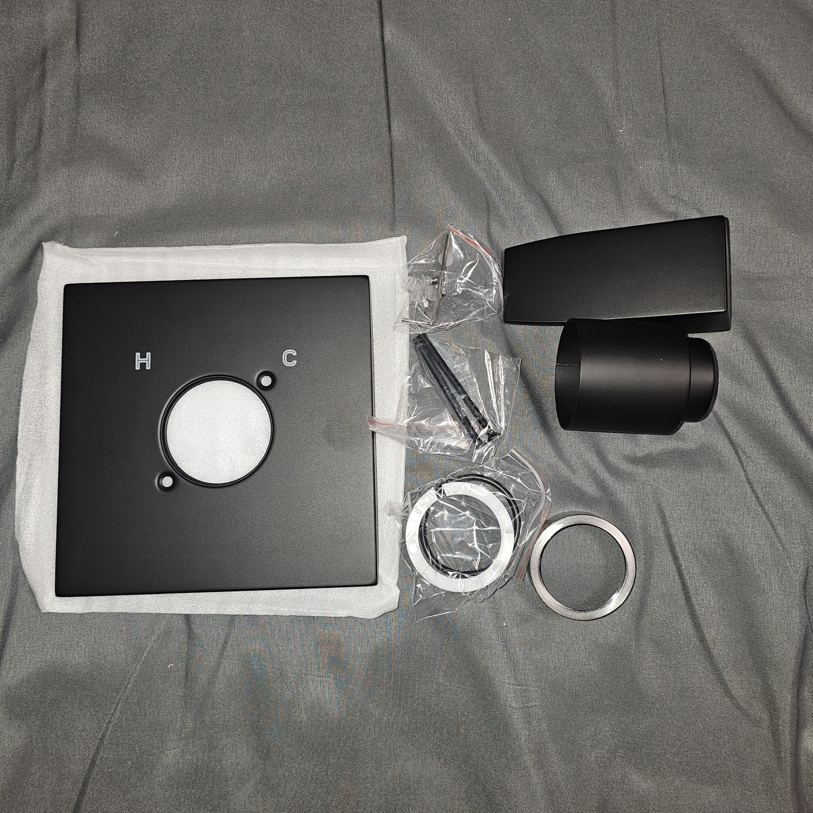 Replacement for Delta 13/14 Series Shower Valve Trim Kit, Black Matte
