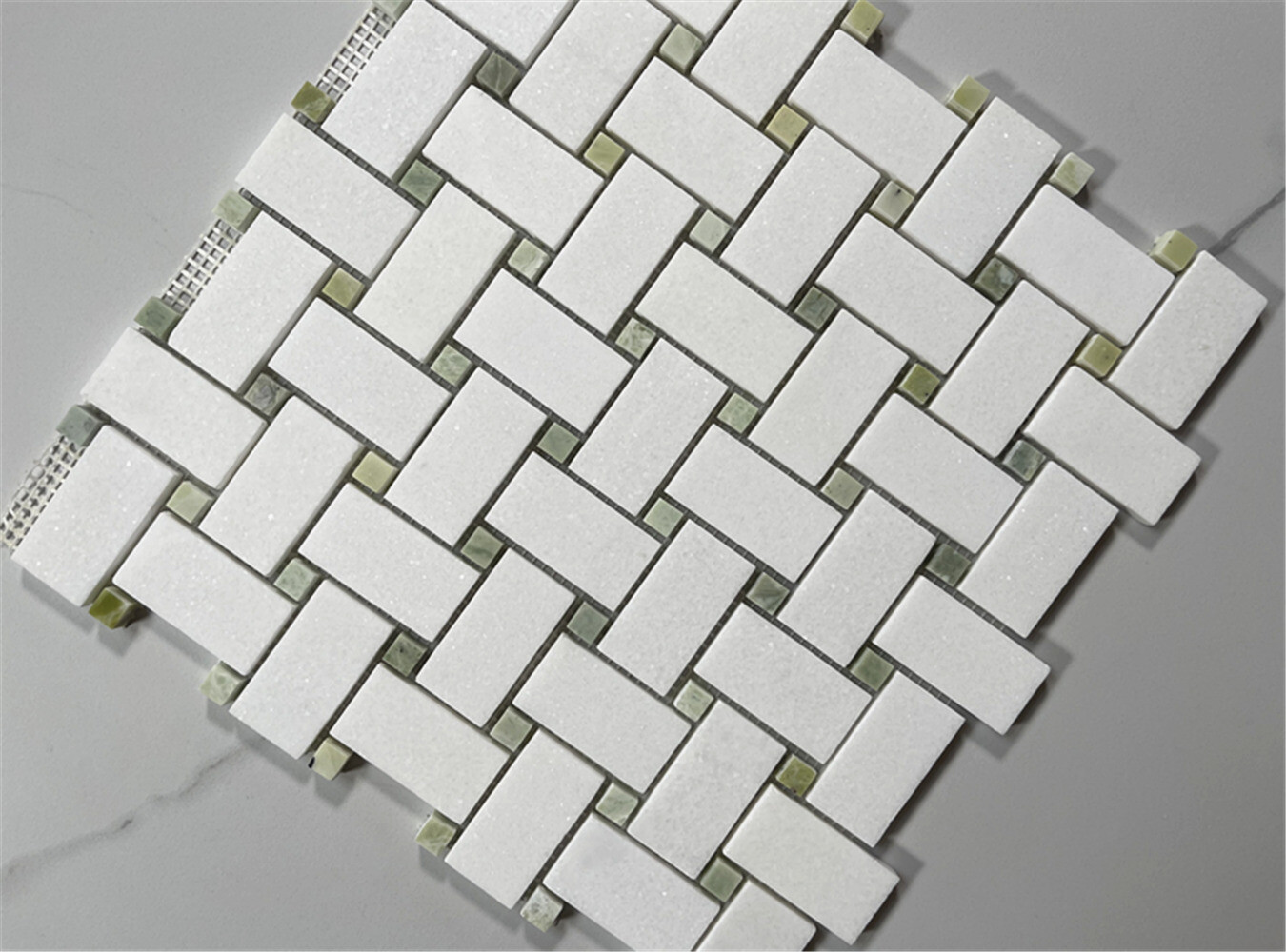 T652XH Thassos White Marble 1×2 Basketweave Mosaic Tile Green Dots Honed