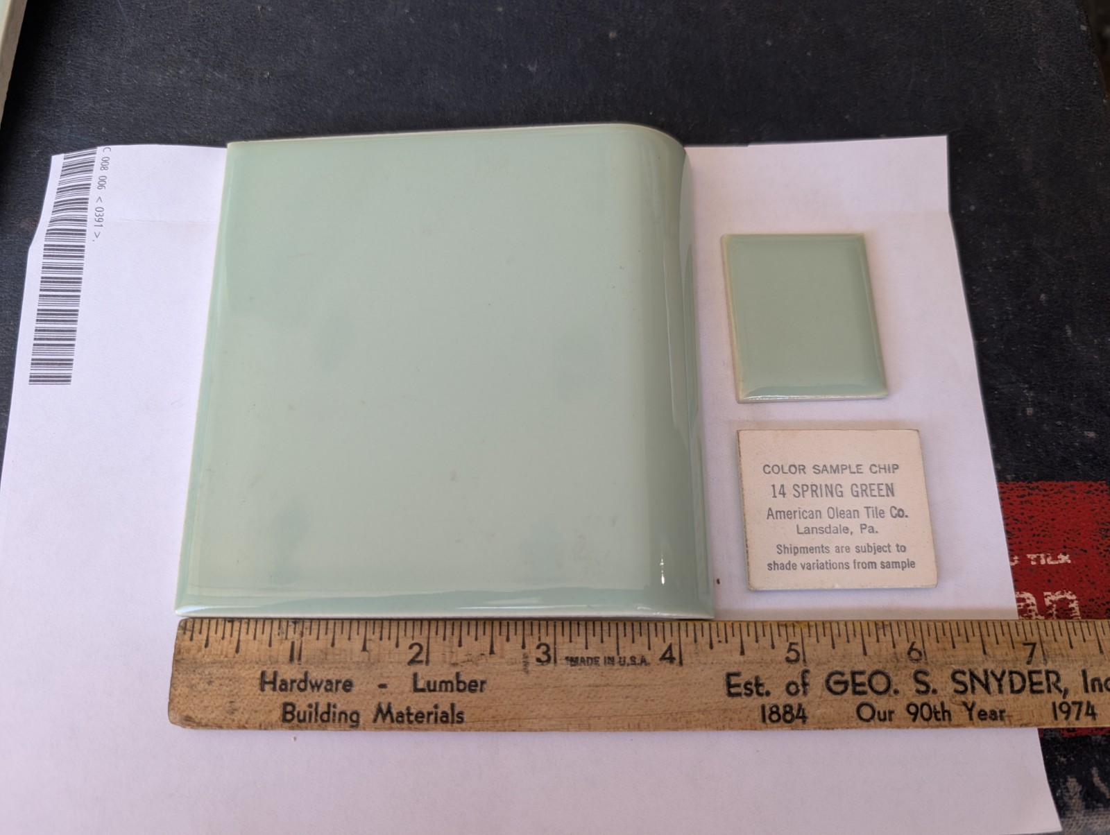 2 pcs 4 1/4″ Ceramic Tile #14 Spring Green American Olean Mud Bullnose A4402