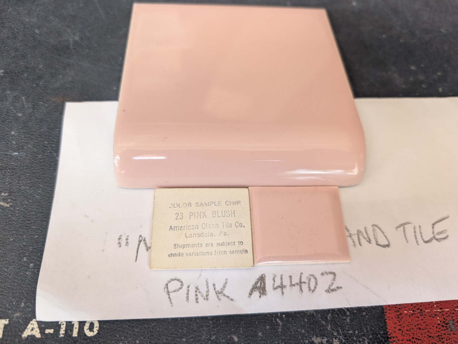 4 pcs 4 3/8″ Mosaic Brand Ceramic Tile Pink Mud Bullnose A4402