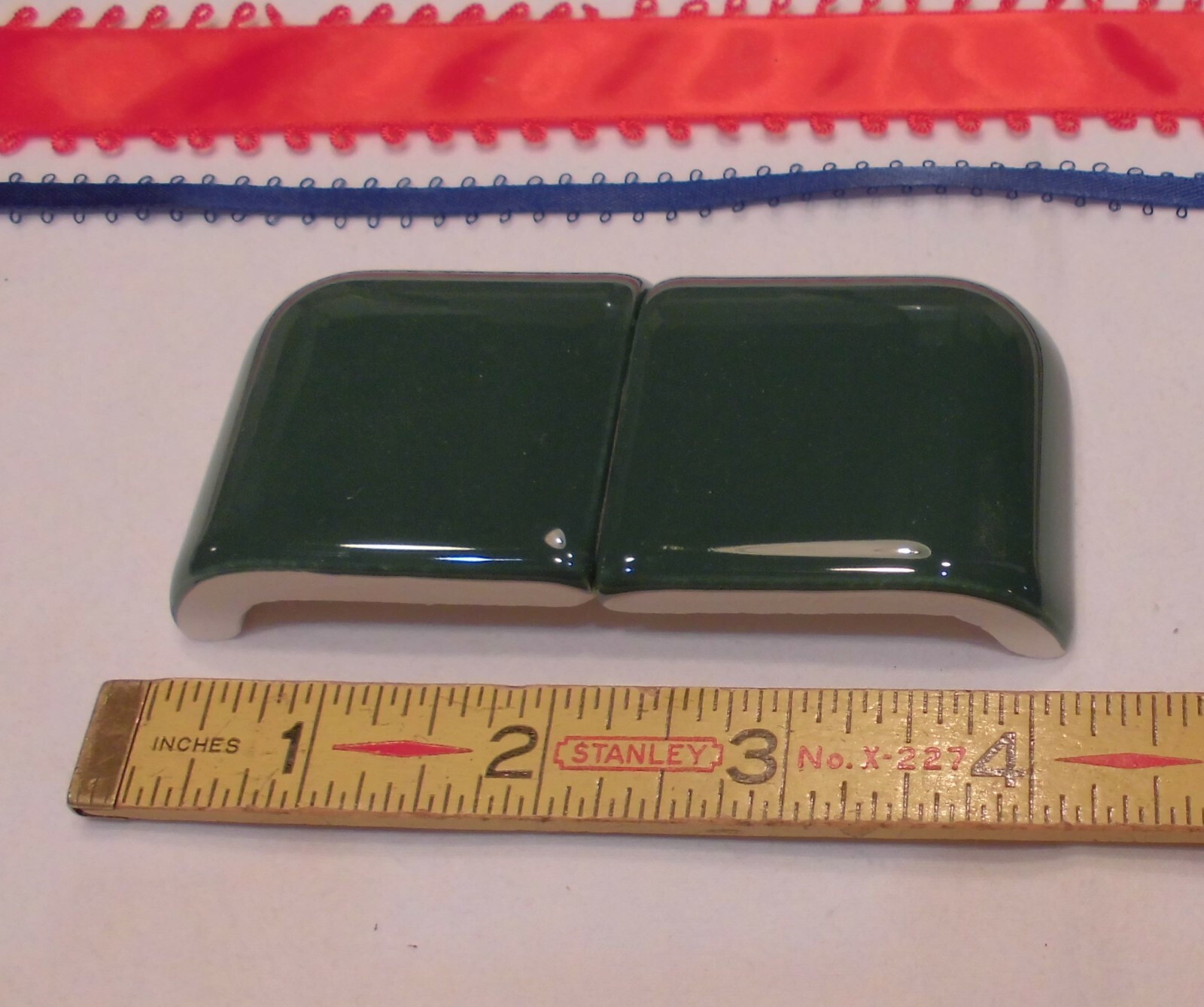 2 pcs. *Hunter Green* Radius Ceramic Bullnose…outside corner 2″ X 2″ Mudd NEW