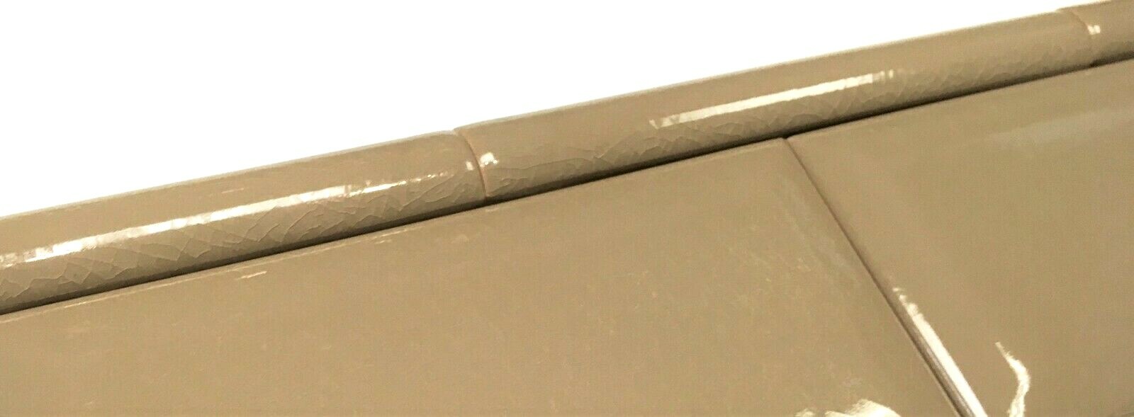 5/8×6 Light Brown Crackled Crackled Ceramic Trim Pencil Molding Tile Accent