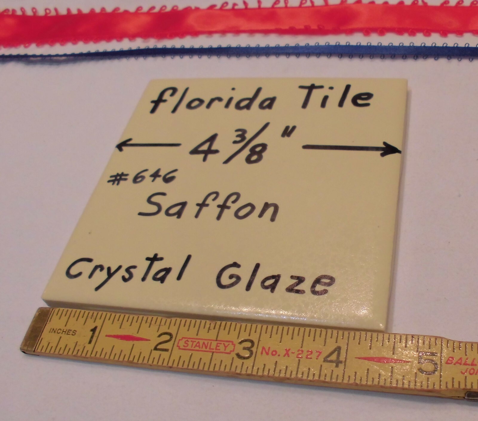 1 pc.*Saffon-Pastle Yellow* 4-3/8″ Ceramic Crystal Glazed tiles by florida NOS