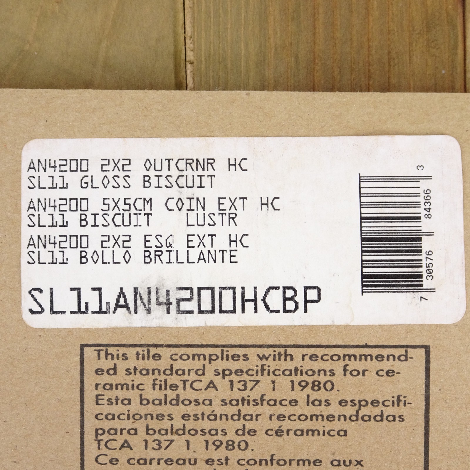 2 American Olean Starting Line Gloss Biscuit 2″x2″ 5x5cm Outside Corner SL11
