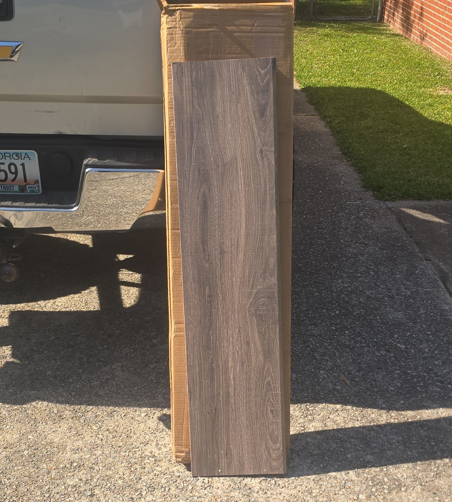 Pergo Laminate Oak Flooring Plank Medium Gray Brown Glue Down 0.375″x11.5″x48″