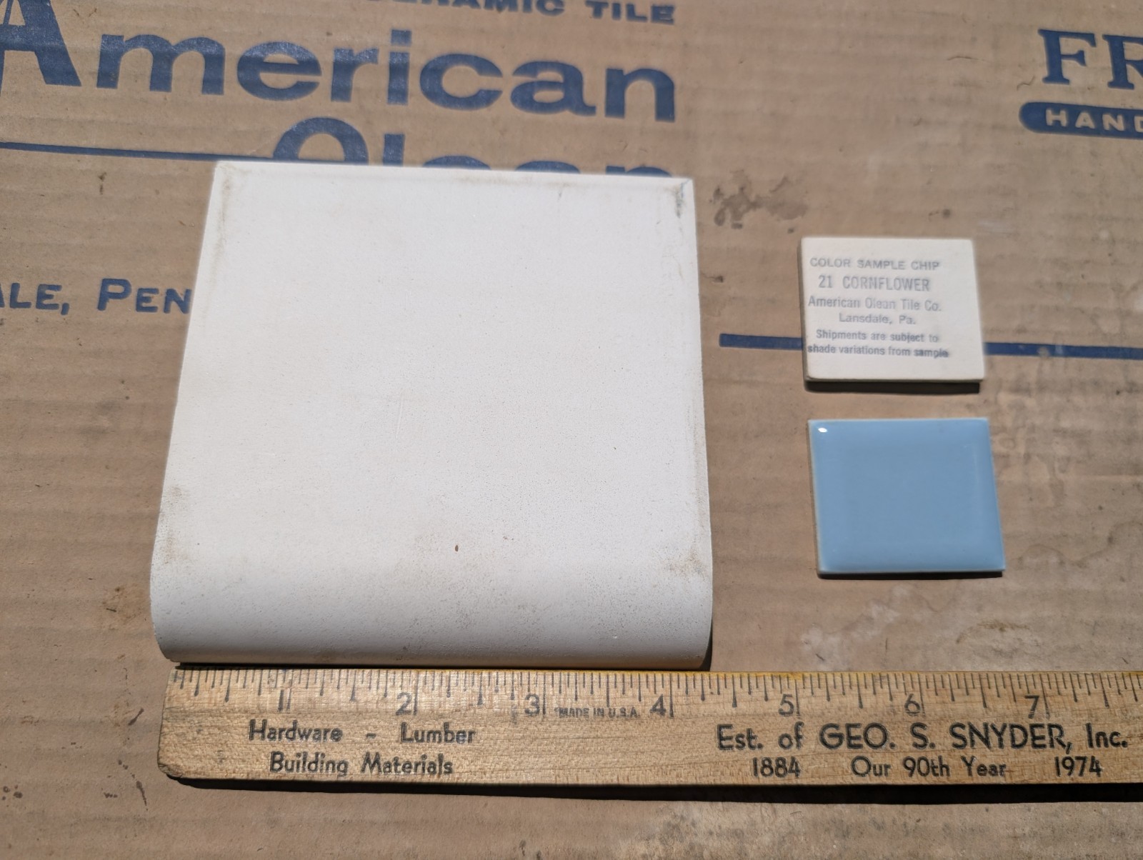 2 pieces 4-1/4″ Ceramic Tile Cove base A3401 #21 Cornflower American Olean Gloss