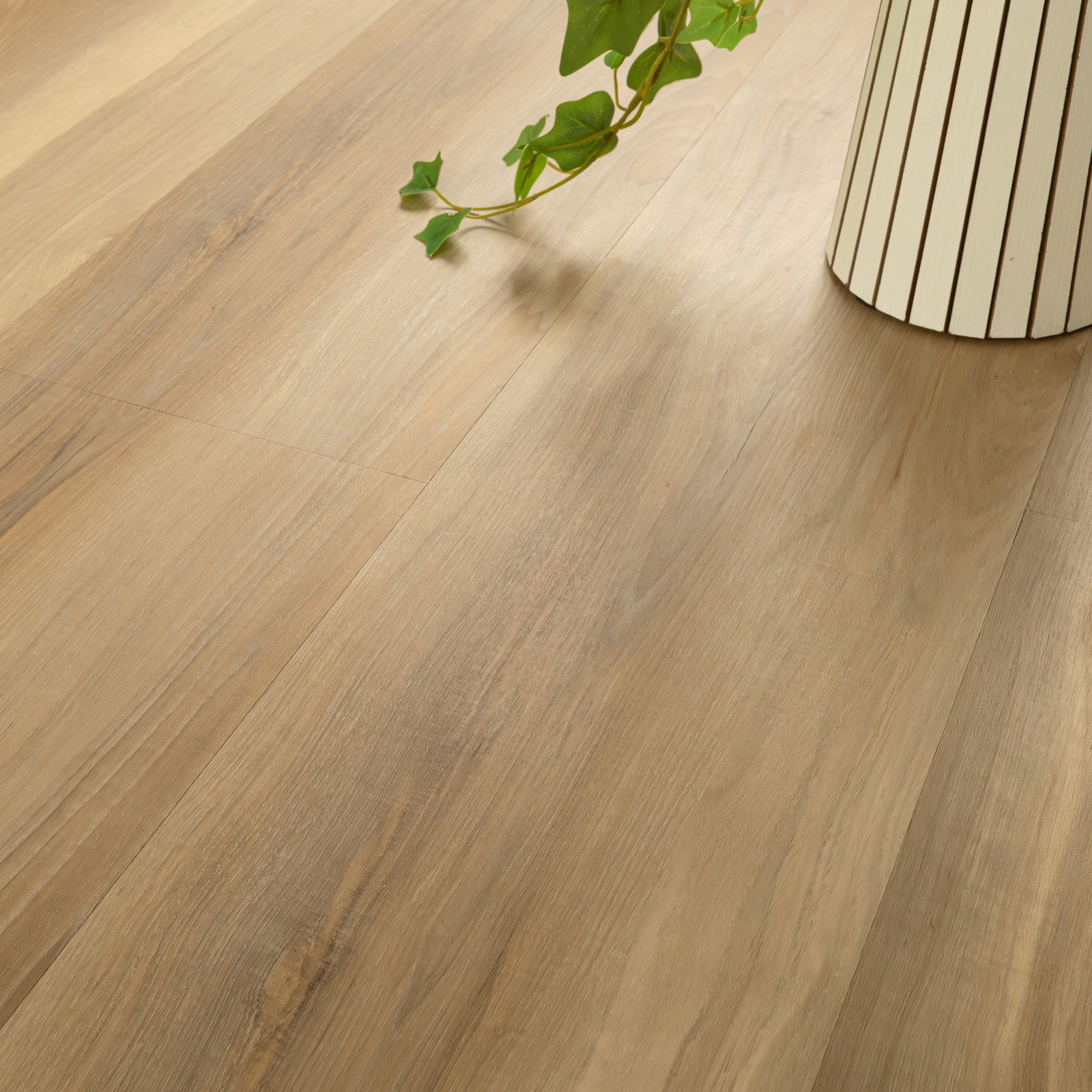 Ackland AKVGL9X48-2012-CA Elorie Auburn Valley 9 in. x 48 in. 2mm – Harvest Oak