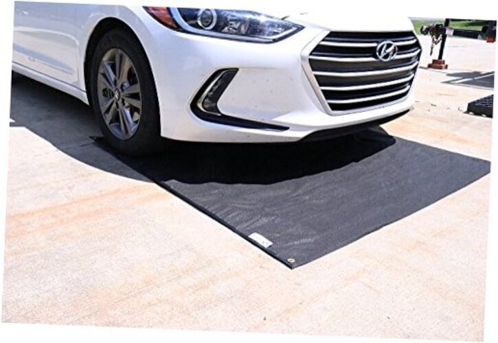 by New Pig – Oil Mats for Garage 5′ x 5′ Black Car Containment Mat for Driveway