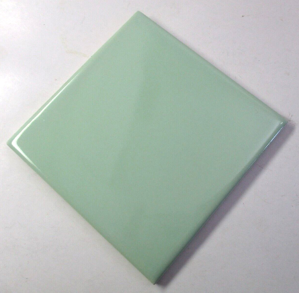 Atco USA 4-3/8″ Gloss Pale Pastel Green 1 Ceramic Wall Tile 1950s Retro Vtg MCM