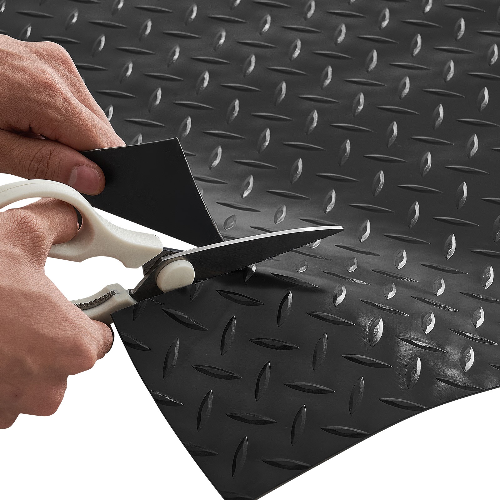 VEVOR Garage Floor Roll 4×10 ft PVC Diamond Mat Non-Slip Easy Clean Black