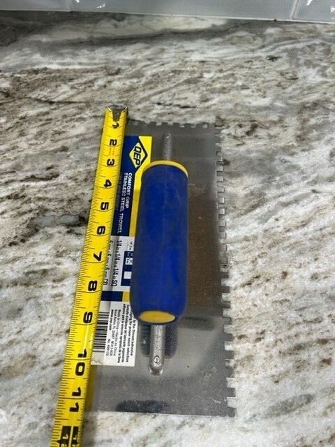 QEP Comfort Grip Pro Preferred 1/4 in x 1/4in x 1/4 in SQ Stainless Steel Trowel
