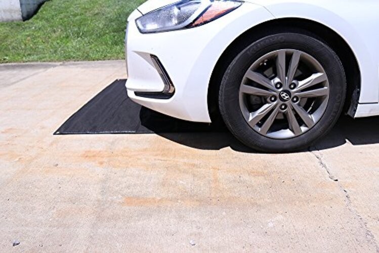 by New Pig – Oil Mats for Garage 5′ x 5′ Black Car Containment Mat for Driveway
