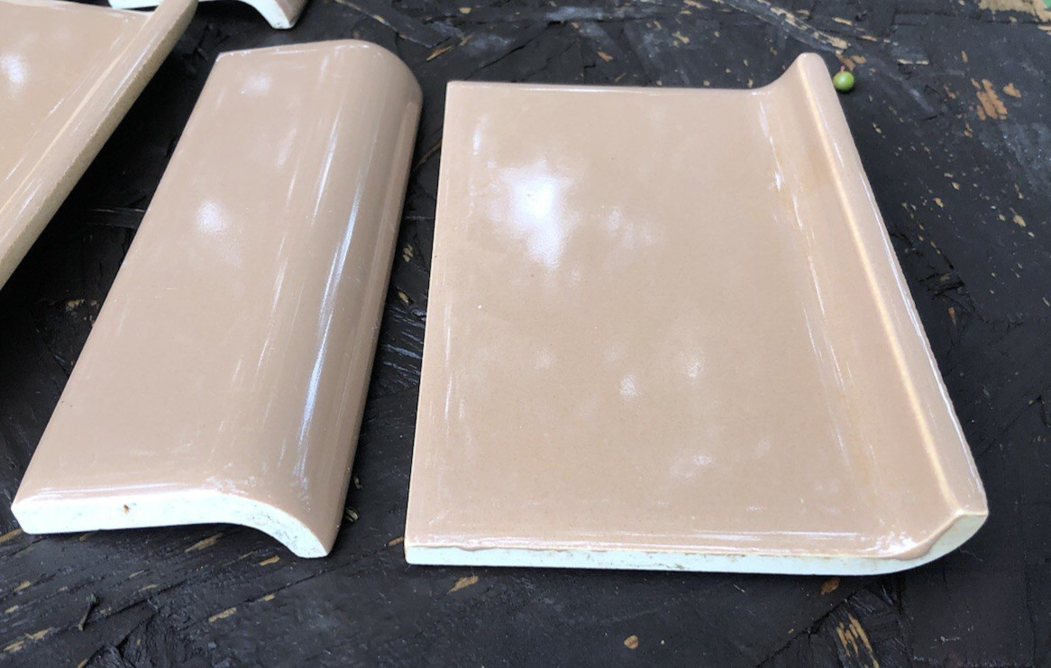 6 PCS Vintage 1950s Unused Bullnose & Cove DARK TAN BROWN Tile Mosaic USA