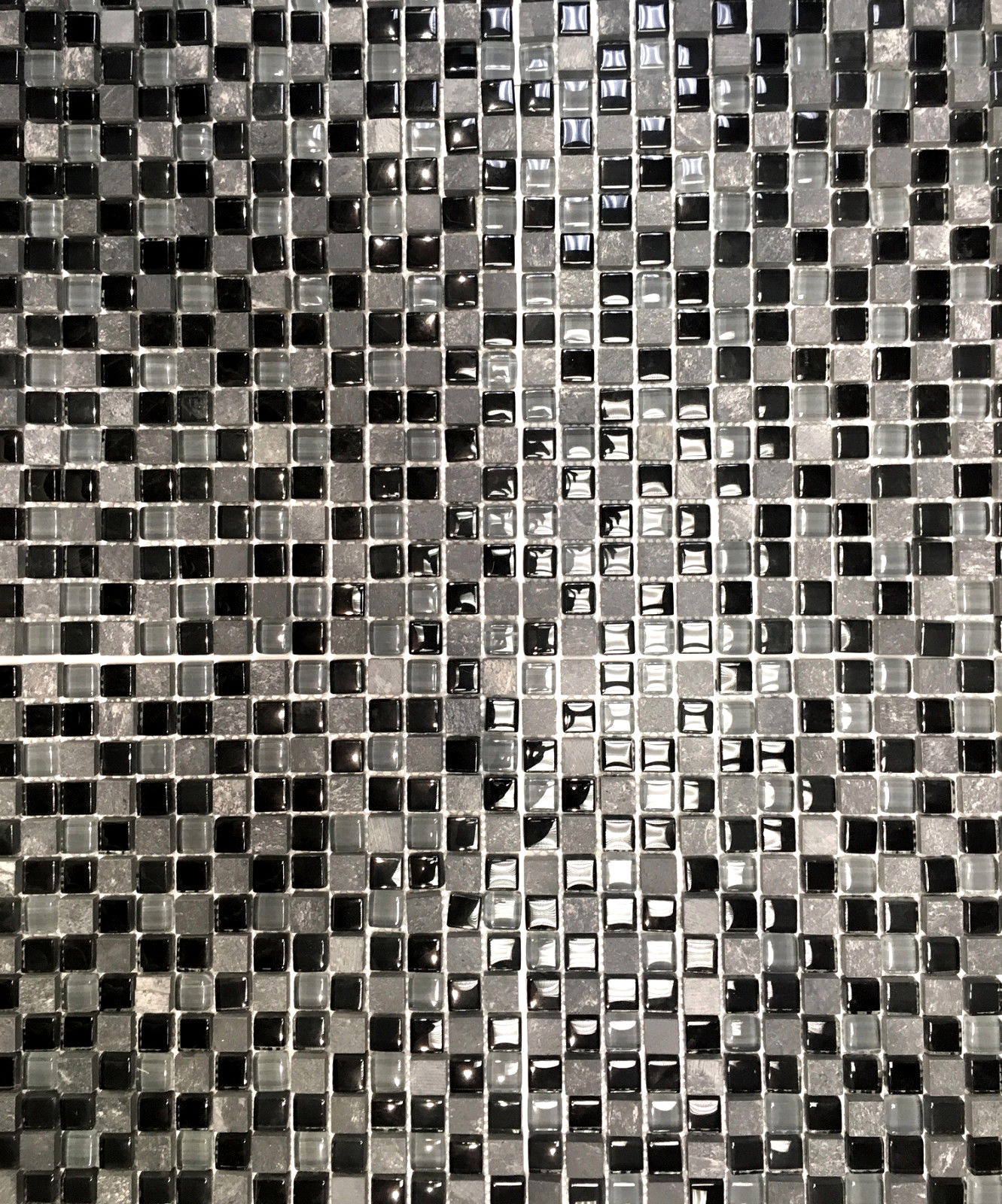 La Jacond 5/8″ x 5/8″ Slate and Glass Blend Mosaic Wall Tile Backsplash