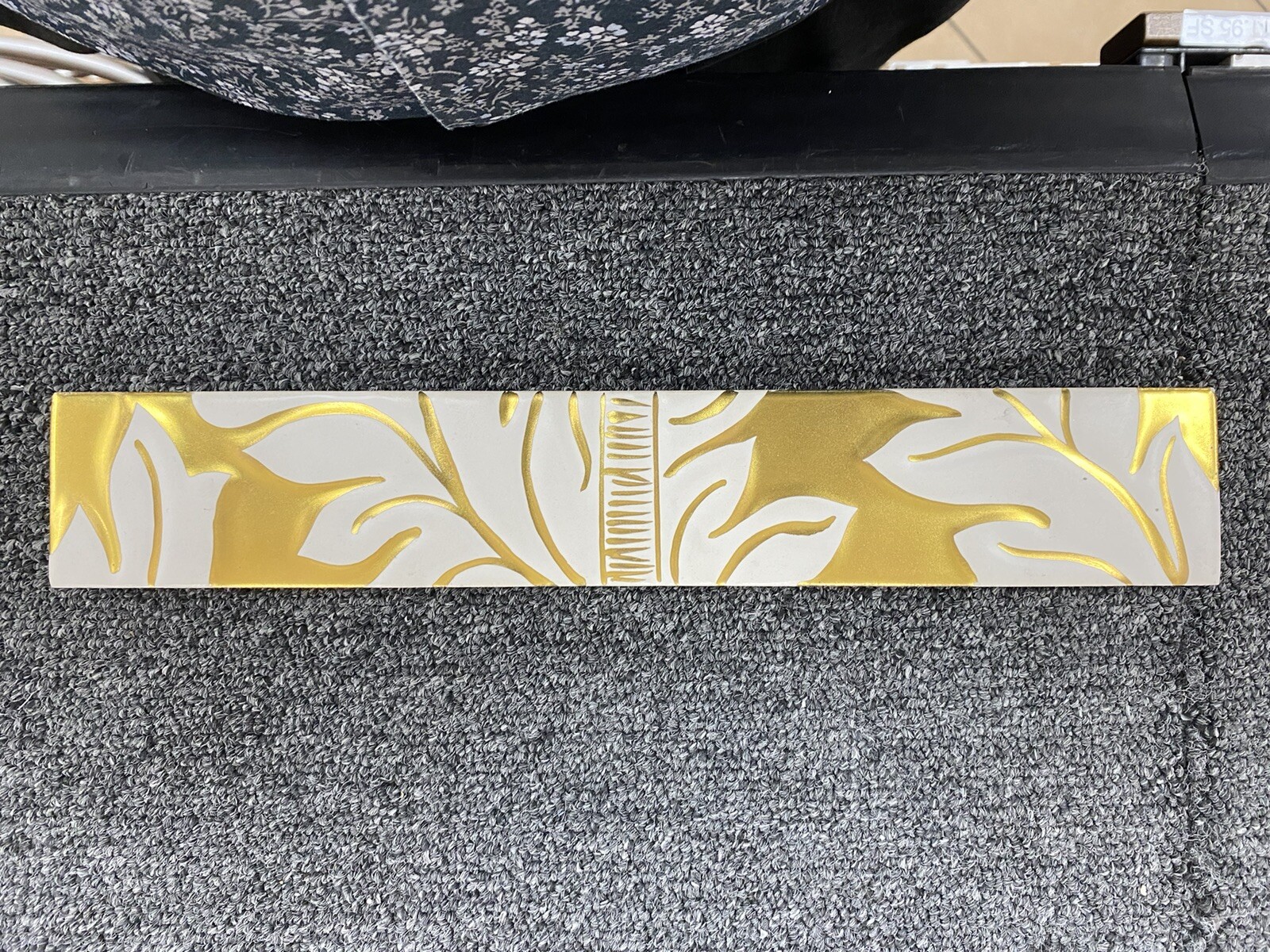 Tile Bathroom Backsplash Listello Villeroy Boch New Glory