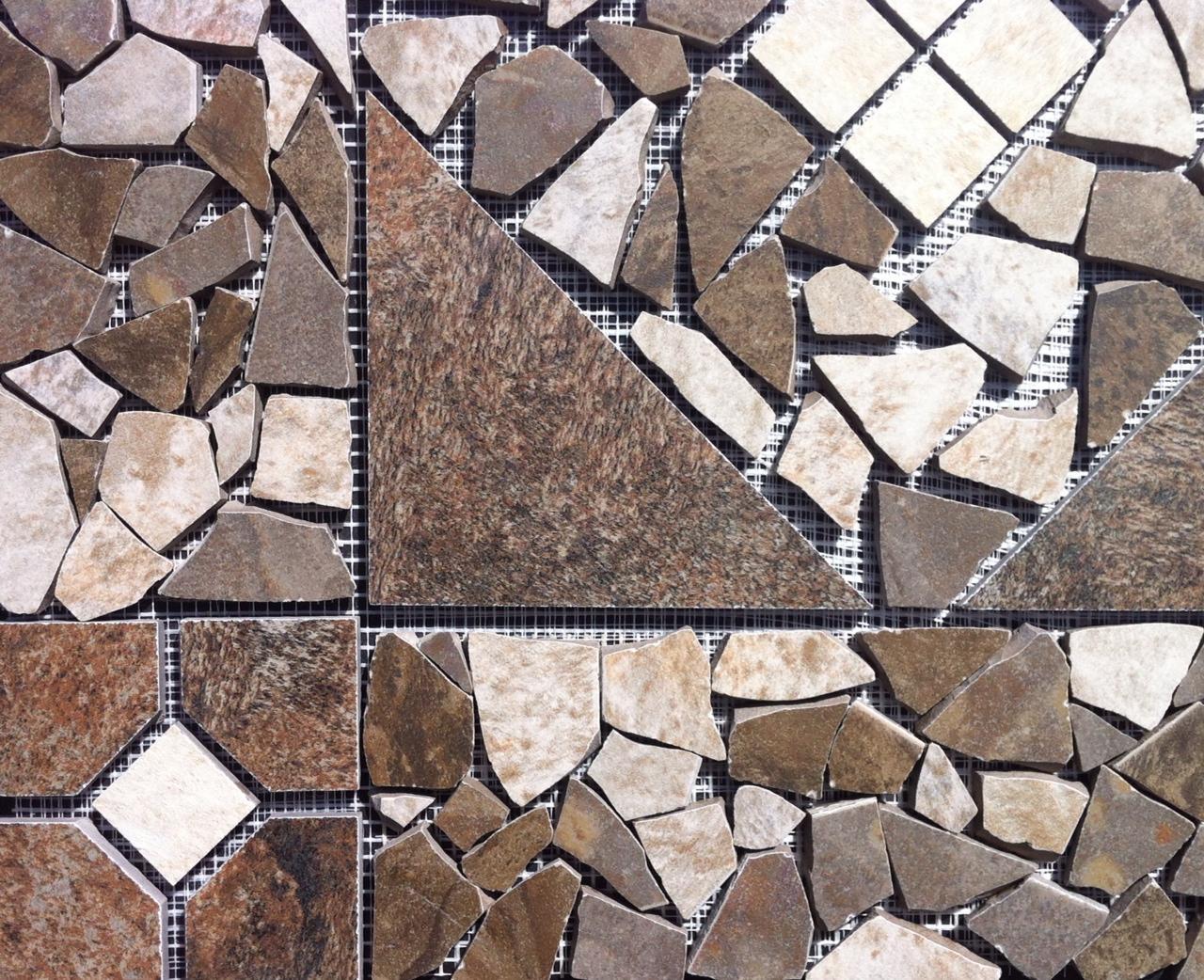 21 9/16″ Tile Medallion – Daltile’s Franciscan Slate tile, floor or wall