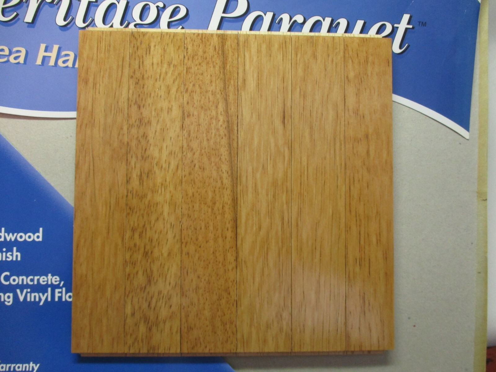 (1) 6″ x 6″Sq. Heritage Parquet Chestnut 53578 Hevea Wood 6 Finger Strip 112-200