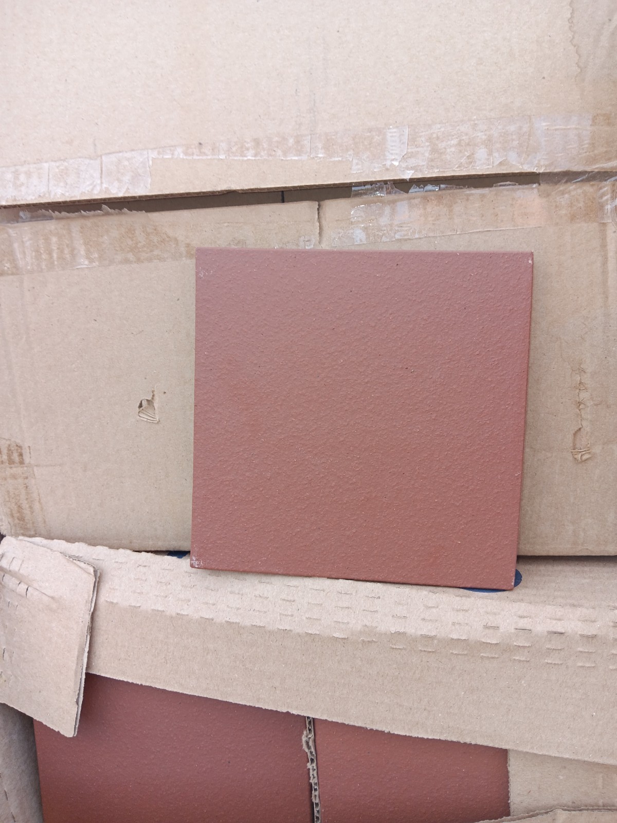 4 Tiles (1 Ft²) -Quarry Red Blaze Abrasive Floor and Wall Tile..Outdoor /Indoor