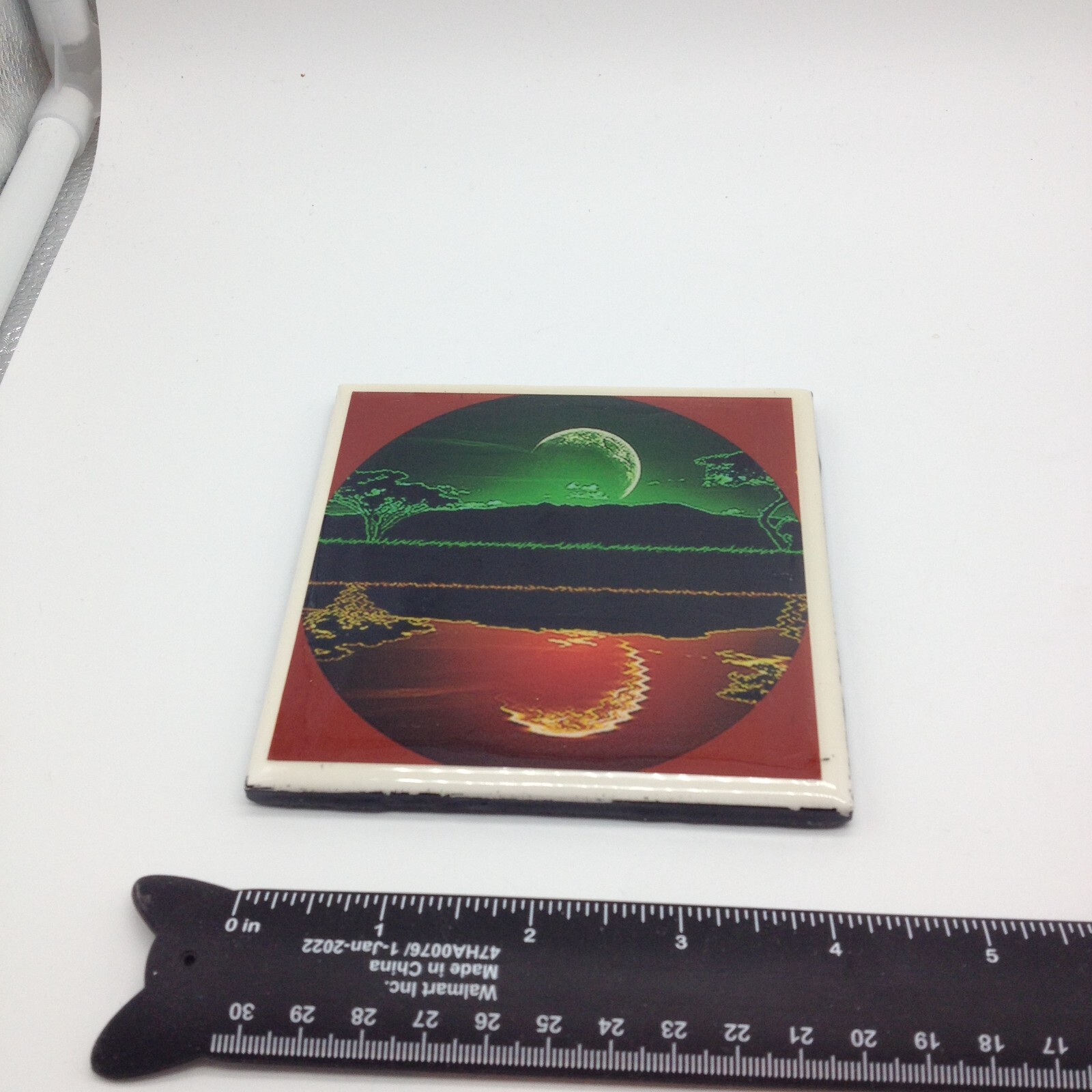 Moon Reflect Art Tile Made by Florida Tile U.S.A. Green Orange 4.5″ x 4.5″