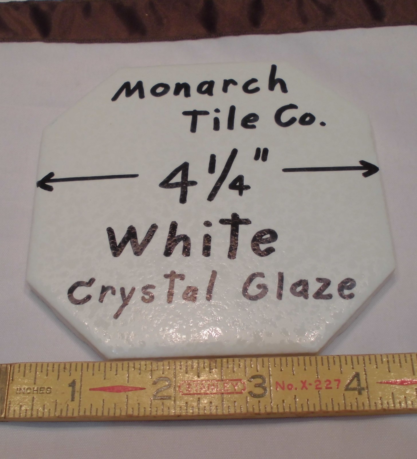 1 pc. *White* Octagon Ceramic Tile 4-1/4″ Crystal Glazed by Monarch Co. NOS