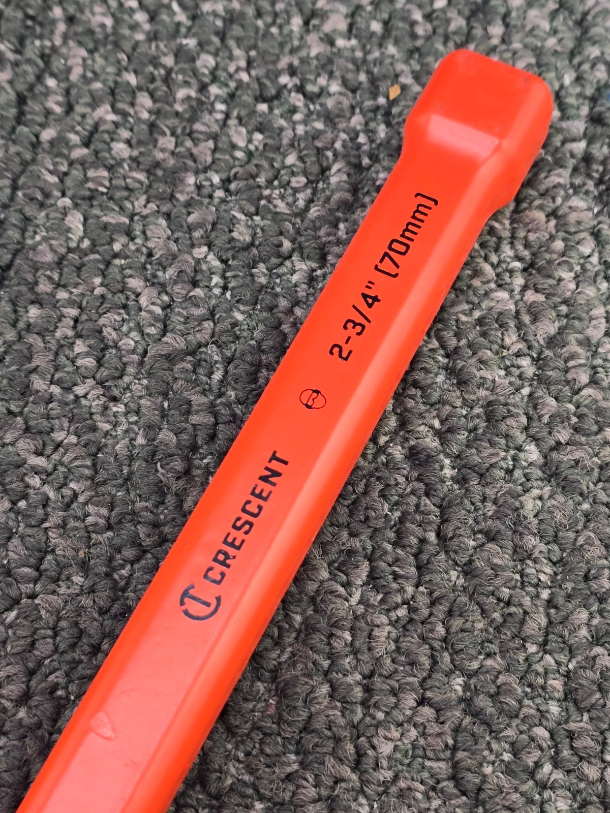 Crescent CFCH30 Forged Carbon Steel Flooring Chisel 2-3/4″ Width x 12″ Length